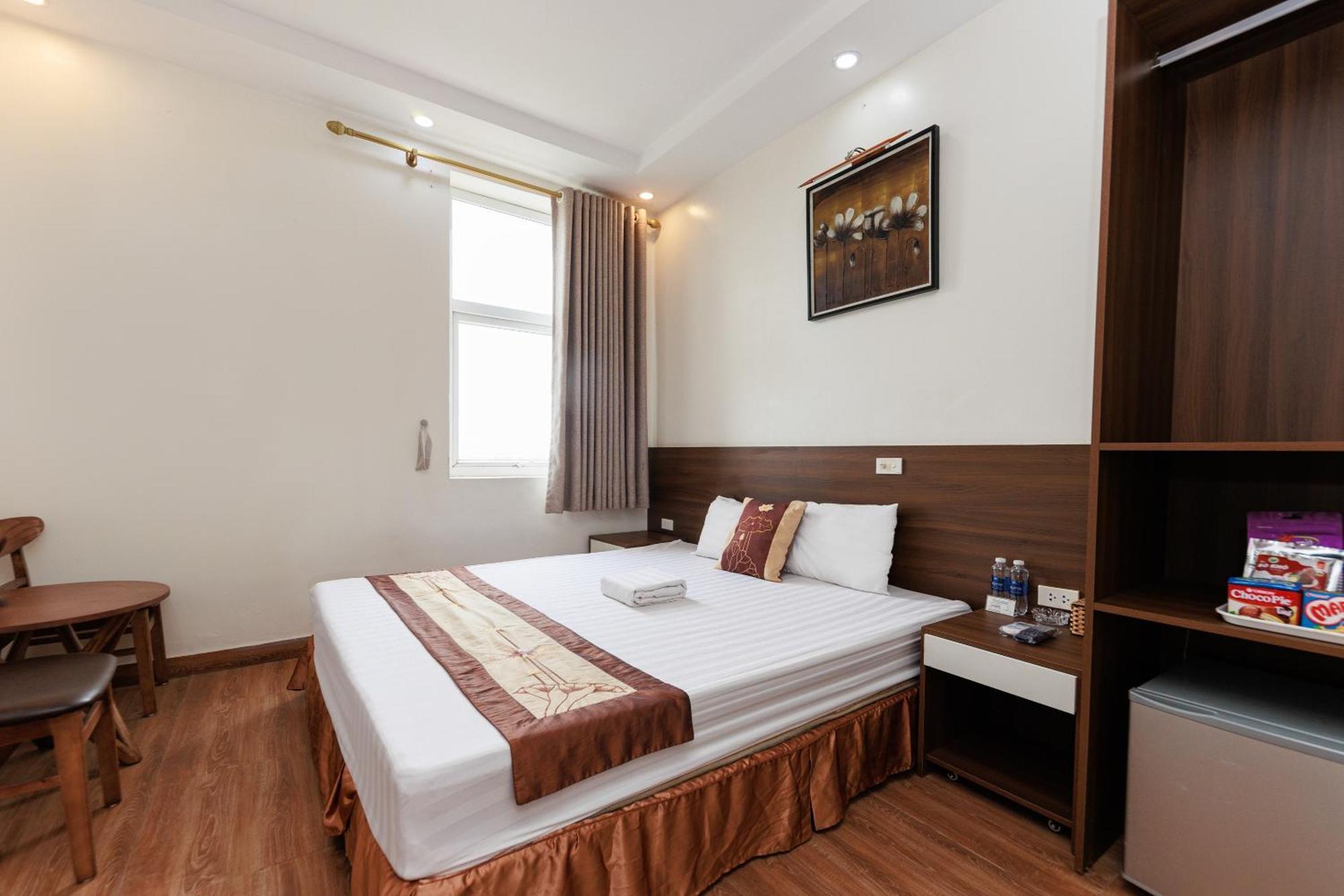 האנוי Oyo 472 Lenka Hotel מראה חיצוני תמונה